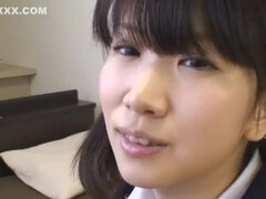 Jap schoolgirl farting