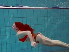 Bouncy ass underwater Katrin