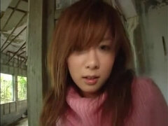 Gorgeous buxomy Japanese Aki Katase getting fingered in outdoor