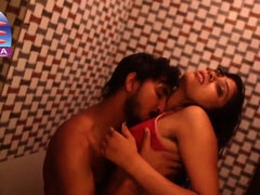 Meking Of Molten Bhojpuri Film -- SUPER-STEAMY BHOJPURI FILM MEKING 2017