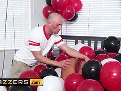 (Mary Jean, Zach Wild) - Mary Jeans Balloons