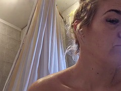 Amateur, Gros seins, Blonde, Britannique, Femme couguar, Massage, Mature, Nénés