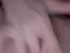 Pinaysweetpussy fucked herself and squirted with a hairbrush, ugh
