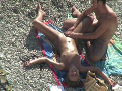 Amateur, Playa, Pareja, Europeo, Hd, Madres para coger, Al aire libre, Adolescente