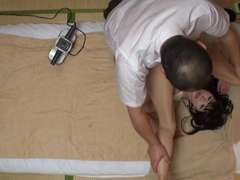 Rubdown For Married Girl On The Brim Of Ejaculation 1(Censored)