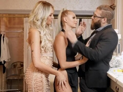 Fashionable boy helps two blonde charmers relax via a threesome