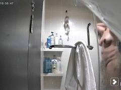 Pinoy wife spycam in the shower