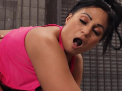 Bootylicious babe Kailani Kai fucks with her horny fitness instructor