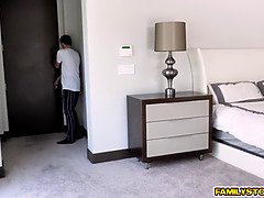 Stepbro fills up his stepsis Bunny Colby with lots of cum
