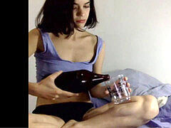 Camgirl BrunaBB brown-haired, web cam flash, smoking, hanging out 120817 1h48m