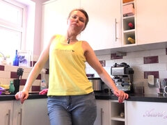 Housewife Alexia Plays For You In The Kitchen - Pussy Rubbing