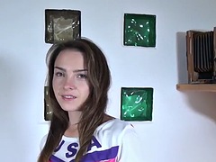 Morena, Animadora de torcida cheerleader, Russoa
