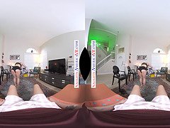 Katrina Jade shows off her amazing swimsuit in virtual reality POV