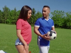 Chick spreads booty for her football trainer