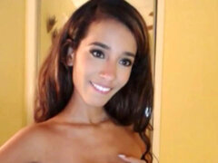 Allykitten webcam flash. perfect woman!!