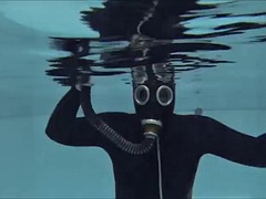 Fetisch, Latex, Under vattnet