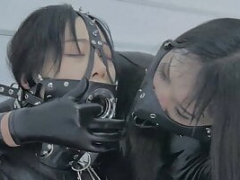 Asiatique, Bondage domination sadisme masochisme, Érotique, Femme dominatrice, Lesbienne, Caoutchouc, Esclave, Vibromasseur