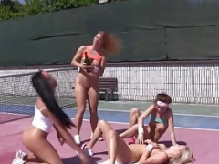 Teen chicks participate in outdoor lesby orgy after tennis match