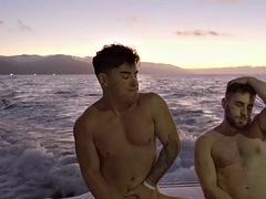 Anal, Plage, Sucer une bite, Homosexuelle, Branlette thaïlandaise, Orgie, De plein air, Fête