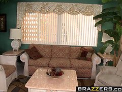 Big butts like it big - landlord gets a creampie from his tenant's big tits and ass