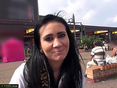 MallCuties - Two amateur girls have sex in public - czech girls