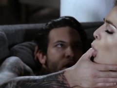 Horny American porn stars seduce a tattooed dude in a threesome