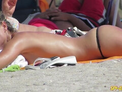 Fledgling Braless Beach Hidden Cam Teenagers - Covert Web Cam Spy Flick