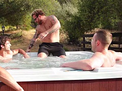 Taboo stud barebacked by tattooed jock till cumshot