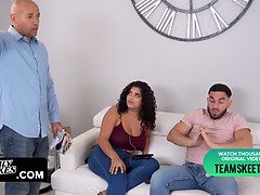 Gabriela Lopez's Juicy Latin Pussy Pounded by Horny Stepbrother While Step Daddy's Away
