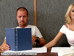 Quicky in the classroom - Brazzers