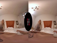 VirtualRealPorn - Hot birthday present