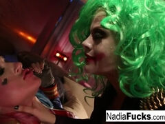 Whorley Quinn Leya gets caught and fucked by Joker Nadia