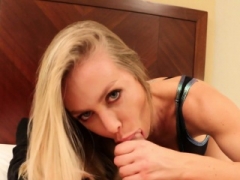 Bisexuelle, Blonde, Sucer une bite, Hd, Pov