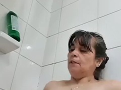 Wohlbeleibte schöne frauen, Grosser schwanz, Besamung, Schwarz, Hardcore, Pov, Dusche, Stiefmutter