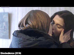 Celebrities Rachel McAdams & Rachel Weisz bare lovemaking sequence