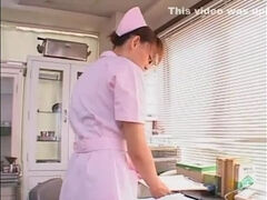 Stora tuttar, Japansk, Sjuksköterska