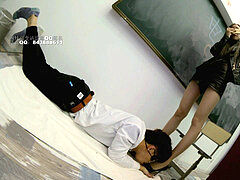 japanese sole worship-teacher's foot sub pt.1