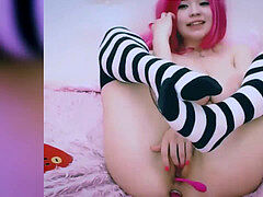 cool girl with pink hair masturbate