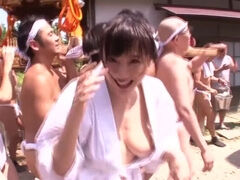 Asiatique, Gros seins, Sucer une bite, Hard, Hd, Japonaise, Fête