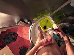 Bathmate Hydromax 7 cock pumping demonstration and big cumshot