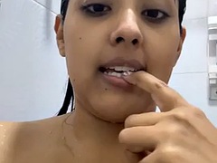 Gros seins, Douche, Nénés, Webcam