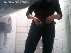 hidden camera in the college girl toilet-4