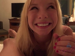 Amateur, Anal, Sucer une bite, Éjaculation interne, Pieds, Jeans, Pov, Maigrichonne