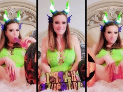 Happy Halloween 2023 Sexy MILF Nikki Neon Green Lingerie Dragon Headpiece Dildo Suck Fuck JOI