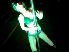 Pole Dance for the first on FAP