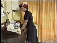 HOUSEWIFE SPECIAL no 7 UK 1980 part 4