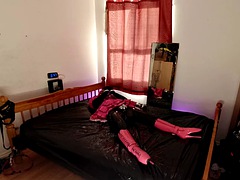 Amatör, Bdsm, Bondage, Stövlar, Män i kvinnokläder, Dildo, Hembiträde, Solo