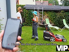 Lucky Bee gets cuckolded by a thief & fucked in hot outdoor POV action