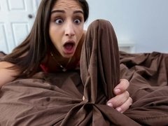 Gros cul, Sucer une bite, Brunette brune, Masturbation, Seins naturels, Pov, Adolescente, Nénés