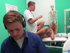 Fake Hospital (FakeHub): Doc seduces cheating Serbian babe